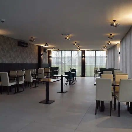 MA Hotel Amsterdam Schiphol Airport-2